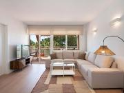 Piso en alquiler en avenida D'europa, Gavà, de 80 m²...