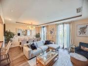 Piso en alquiler en Barcelona, de 121 m² 3 habitaciones... Piso en alquiler en Barcelona, de 121 m² 3 habitaciones...