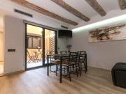 Piso en alquiler en calle Carretes, Barcelona, de 75 m²...