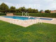 Piso en alquiler en calle Charlie Rivel, Cubelles, de 95...