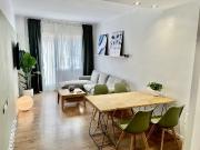Piso en alquiler en calle CL Comtal, Barcelona, de 82 m²...