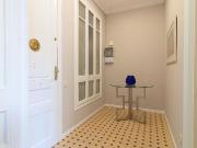 Piso en alquiler en calle D'aragó, Barcelona, de 77...