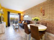 Piso en alquiler en calle De Blanes, Gavà, de 55 m² 2...