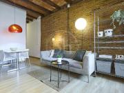 Piso en alquiler en calle De Calàbria, Barcelona, de 65...