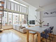 Piso en alquiler en calle De Còrsega, Barcelona, de 61...