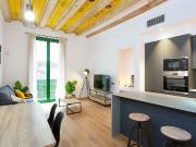 Piso en alquiler en calle De Ferrán, Barcelona, de 65 m²...