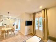 Piso en alquiler en calle De Gandesa, Barcelona, de 87...