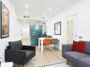 Piso en alquiler en calle De Girona, Barcelona, de 77 m²...