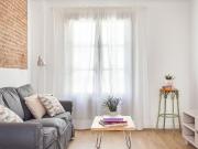 Piso en alquiler en calle De la Paloma, Barcelona, de 58...