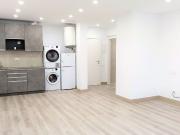 Piso en alquiler en calle De Llull, Barcelona, de 43 m²...