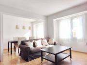 Piso en alquiler en calle De Mandri, Barcelona, de 105...