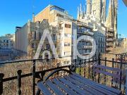 Piso en alquiler en calle De Marina, Barcelona, de 44 m²...