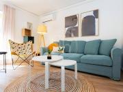 Piso en alquiler en calle De Nàpols, Barcelona, de 63 m²...