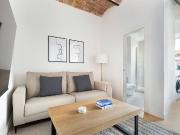 Piso en alquiler en calle De Sardenya, Barcelona, de 68...