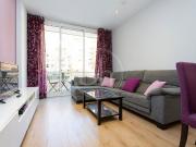 Piso en alquiler en calle De Sardenya, Barcelona, de 69...