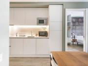 Piso en alquiler en calle De Sicília, Barcelona, de 69...