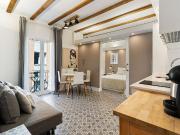 Piso en alquiler en calle De Sòria, Barcelona, de 55 m²...