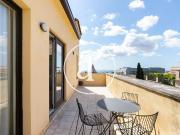 Piso en alquiler en calle De Ticià, Barcelona, de 60 m²...