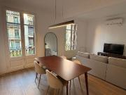 Piso en alquiler en calle De Viladomat, Barcelona, de 84...