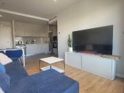 Piso en alquiler en calle Del Canigó, Hospitalet de...