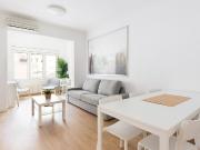 Piso en alquiler en calle Del Rosselló, Barcelona, de 87...