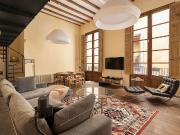 Piso en alquiler en calle El Born, Barcelona, de 112 m²...