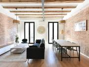 Piso en alquiler en calle Mallorca, Barcelona, de 85 m²...