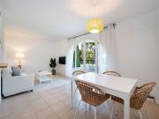 Piso en alquiler en calle Pinar, Gavà, de 60 m² 2...