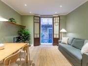 Piso en alquiler en calle Ps Colom, Barcelona, de 65 m²...