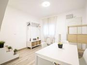 Piso de 3 habitaciones en alquiler en Concepción, Madrid