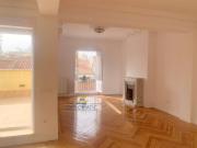 Piso en alquiler en Cortes Huertas