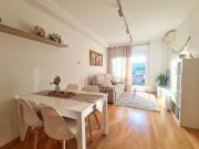 Piso en Alquiler en Eixample Sud – Migdia