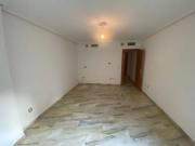 Piso en alquiler en Los Remedios 41011