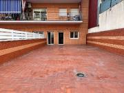 Piso en alquiler en Montcada i Reixac, de 45 m² 2...