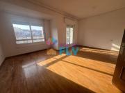 Piso en Alquiler en Ourense