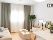 Piso de 3 habitaciones en alquiler en Palomeras Bajas,...