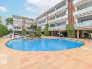 Piso en alquiler en paseo Marina, Castelldefels, de 57...