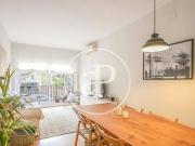 Piso en alquiler sin amueblar y de 4 habitaciones en la...