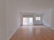 Piso en C/ Tres Tarragona