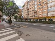 Piso en Camino de Ronda frente a Universidad de Ciencias