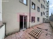 Piso en construcción de tres dormitorios con terraza a...