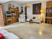 Piso en Medina Azahara, 2 dormitorios y ascensor