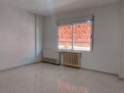 Piso en Parque del Genil, sin amueblar 4 habitaciones y...