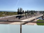 Piso en primera línea de mar en Cubelles con vistas...