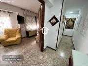 PISO EN VENTA 4 HABITACIONES CON PATIO EN CAROLINAS...