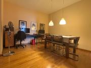 Piso en venta con garaje y piscina comunitaria en Zona...