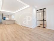 Piso en Venta en Adelfas Piso en Venta en Adelfas
