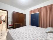 Piso en venta en Alicante, Benalúa. Vivienda luminosa...