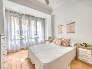 Piso en venta en Alicante, Mercado. AMPLIA VIVIENDA EN...