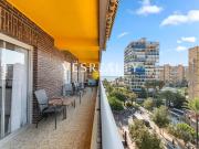 Piso en venta en Alicante, Playa de San Juan. Piso con...